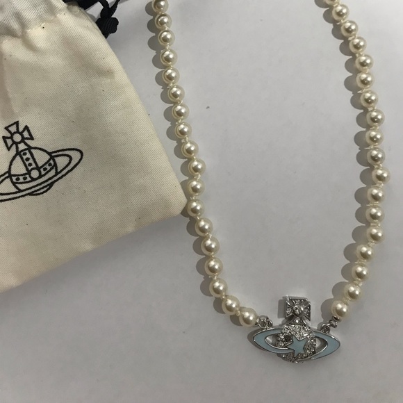 Vivienne Westwood Jewelry - Vivienne Westwood  necklace